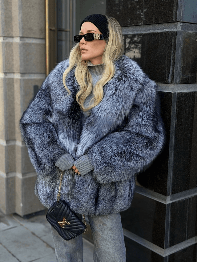 Strieborná líška kožuch