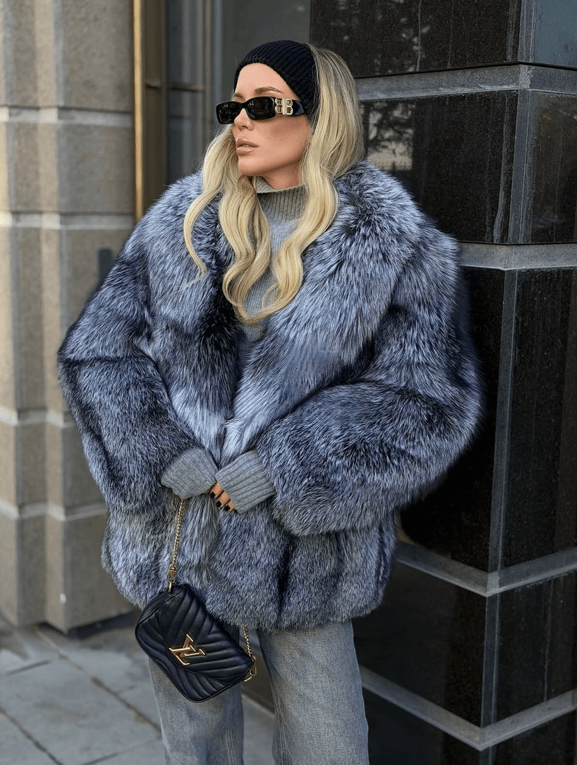 Strieborná líška kožuch